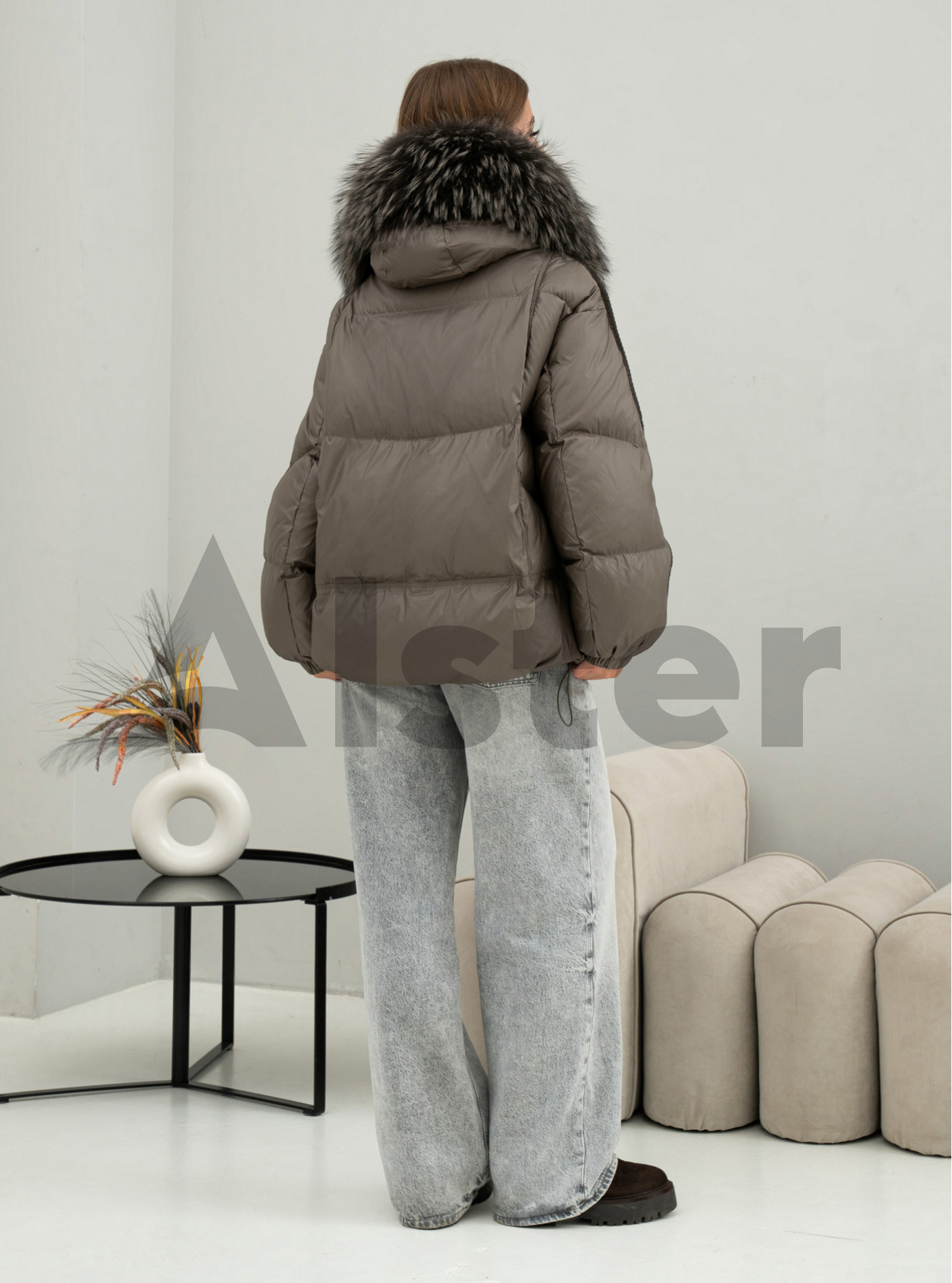 Пуховик средней длины с мехом енота Vo-Tarun 839 Оливковый L (VOT0839-03): фото - Alster.ua Пуховик средней длины с мехом енота Vo-Tarun 839 Оливковый L (VOT0839-03): фото - Alster.ua