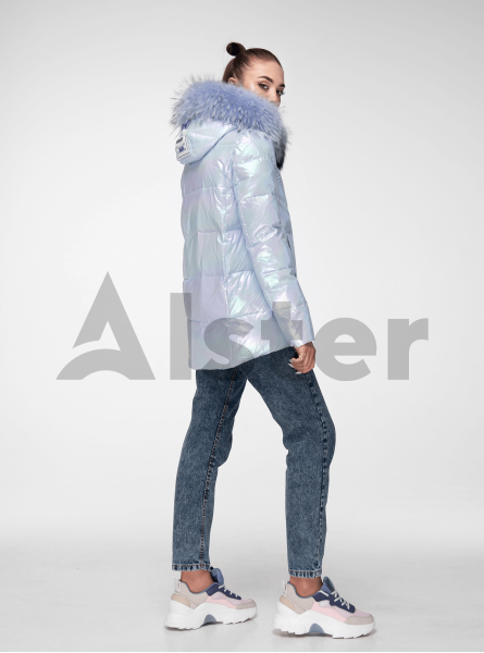 Куртка зимняя перламутровая с мехом енота