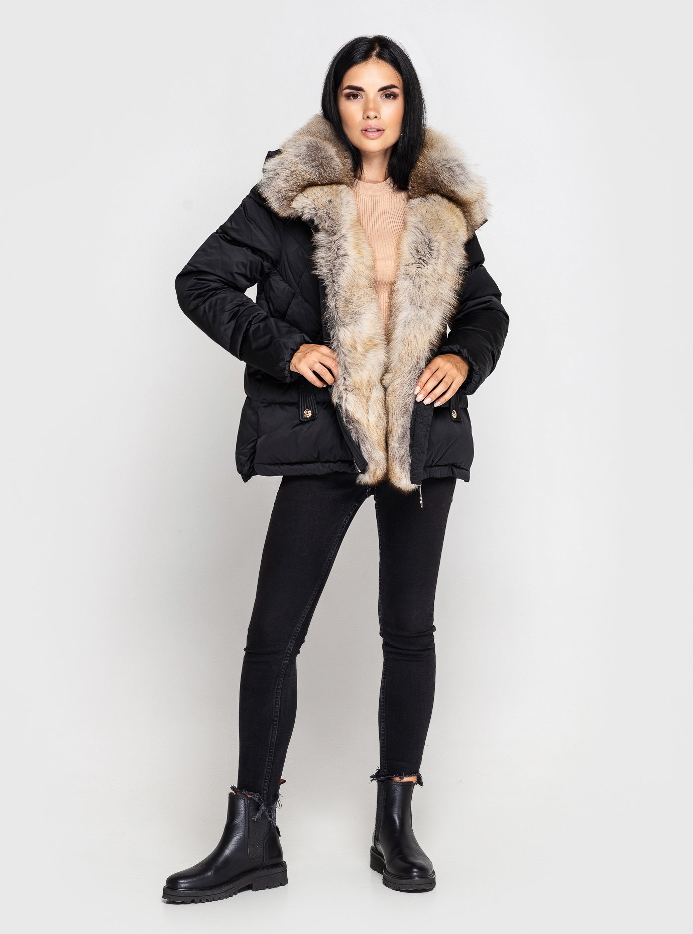 Женская зимняя куртка ZLLY 3722 с мехом Чёрный 2XL (ZL3722-05): фото - Alster.ua Женская зимняя куртка ZLLY 3722 с мехом Чёрный 2XL (ZL3722-05): фото - Alster.ua