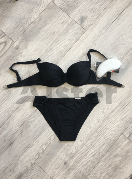 Раздельный купальник с глубокой чашкой