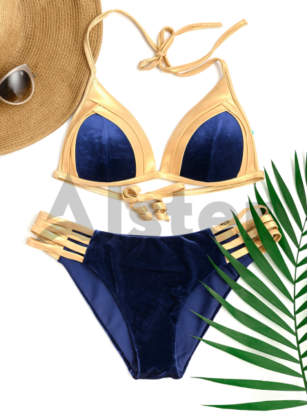 Раздельный купальник из велюровой ткани