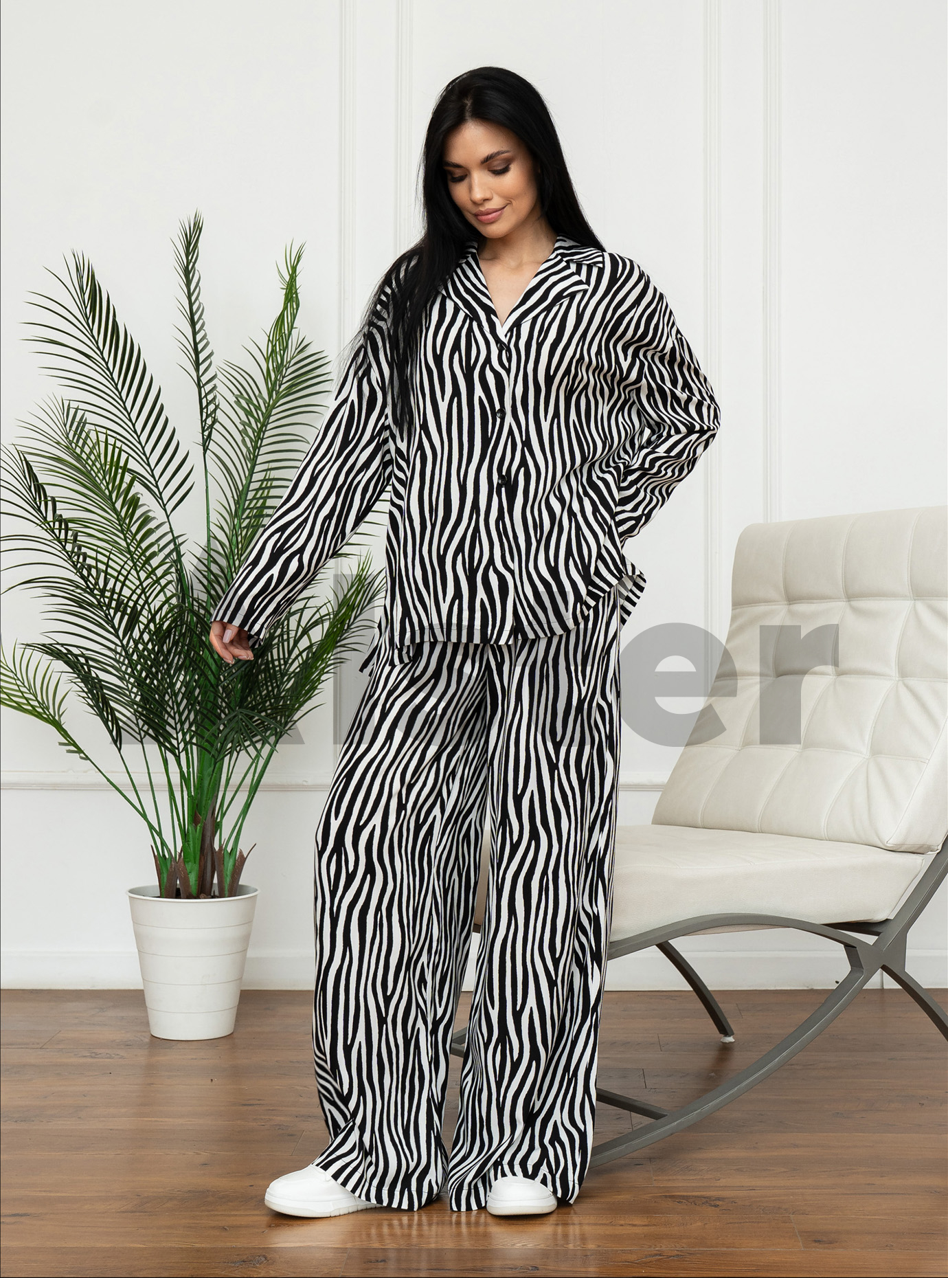 Стильный трикотажный женский костюм Samange K-014 Чёрный L (K-014-09): фото - Alster.ua