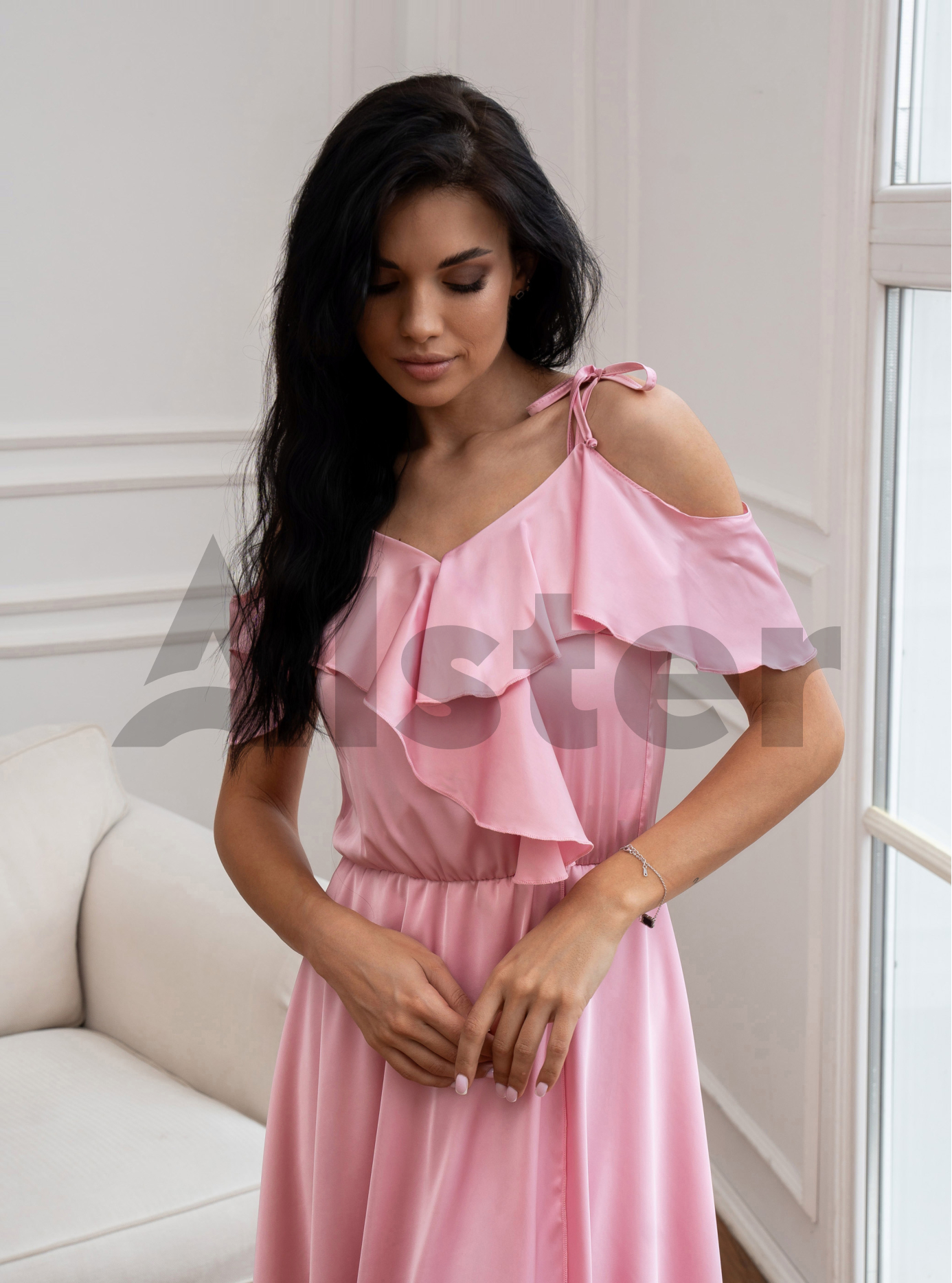 Длинный сарафан 777 с завязками атлас Пудра S (A777-5-01): фото - Alster.ua Длинный сарафан 777 с завязками атлас Пудра S (A777-5-01): фото - Alster.ua