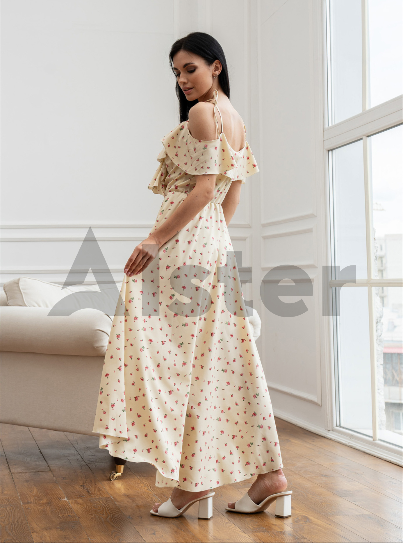 Длинный сарафан 777 с завязками Бежевый XL (A777-2-04): фото - Alster.ua Длинный сарафан 777 с завязками Бежевый XL (A777-2-04): фото - Alster.ua